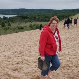 Meet your Posher, Sandy